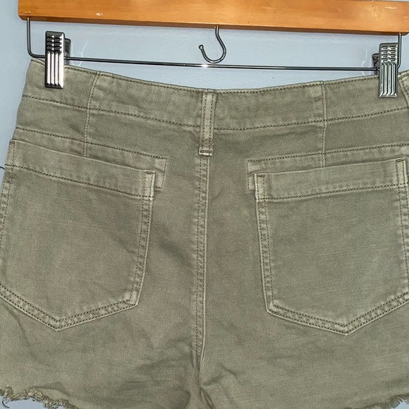 up-cycled: american eagle olive cargo shorts - Picture 3 of 3